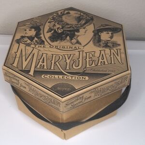Vintage Hat Box The Original Mary Jean Collection Tan Kraft Victorian Style